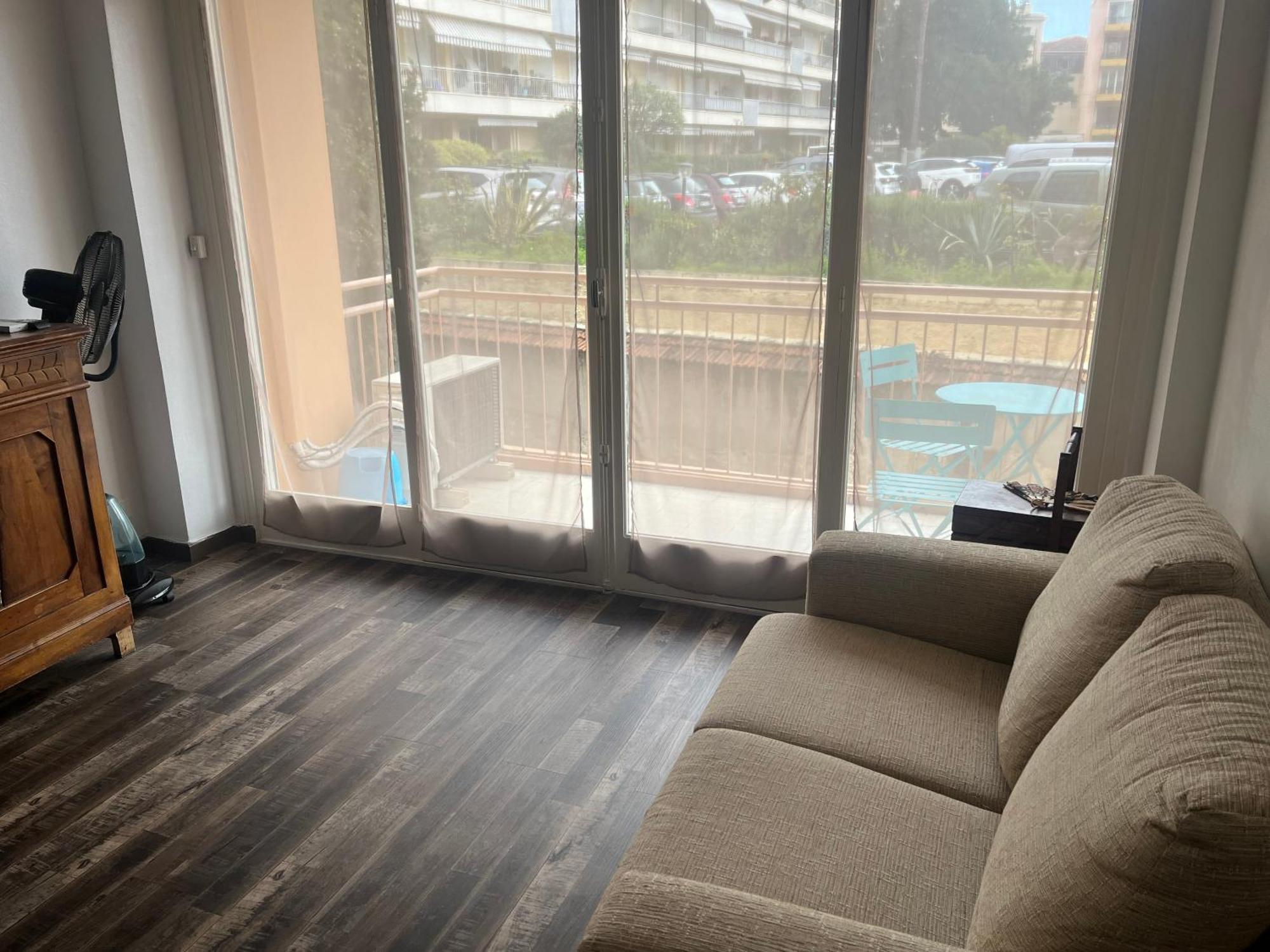 Appartement Proche Gare Routiere 芒通 外观 照片
