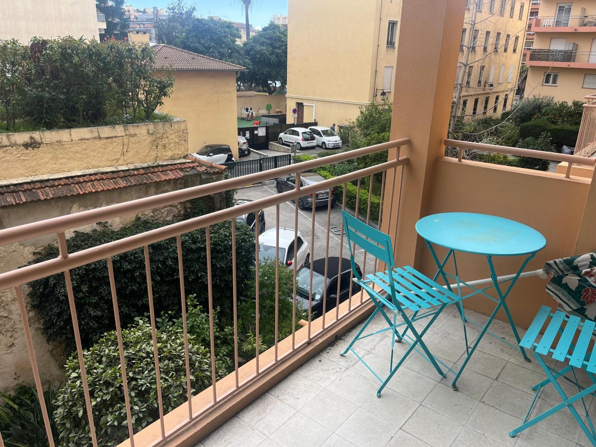 Appartement Proche Gare Routiere 芒通 外观 照片